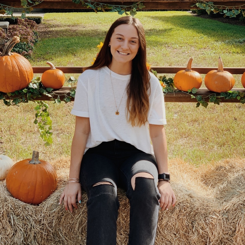 Meet your Posher, Alexandra